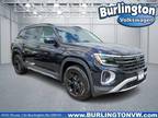 2024 Volkswagen Atlas Black, new