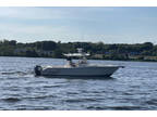 2006 Pursuit 3070 Center Consile