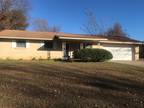Springdale AR Single family 3 bedroom, 1 bath, 2 car garage.