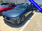 2024 Volvo S60 B5 Plus Dark Theme