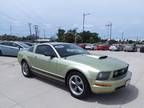 2006 Ford Mustang V6 Standard