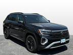 2024 Volkswagen Atlas Peak Edition SEL 4Motion