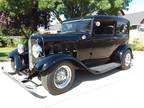 1932 Ford Sedan
