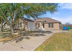 2906 Greenlawn ST Taylor TX 76574