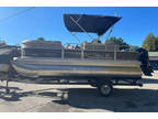 2023 Sun Tracker Party Barge 18 DLX