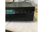 Philips Compact Disc CD 40 Player Cd40xx Bk01 W/Remote Control