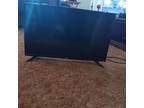 onn. 32” Class HD (720P) LED Roku Smart Television (100012589)