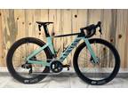 Canyon Aeroad CF SLX 7 eTap 2023