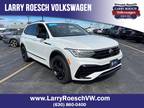 2023 Volkswagen Tiguan SE R-Line Black