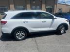 Used 2017 Kia Sorento for sale.