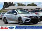 2021 Toyota Camry Hybrid SE