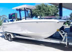 2023 Robalo R242