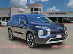 2024 Mitsubishi Outlander PHEV SE