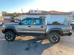 2010 Toyota Tacoma DOUBLE CAB SR5 V6 4X4 - w/ 9 IN. BLUETOOTH TOUCH SCREEN