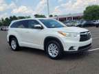 2014 Toyota Highlander LE