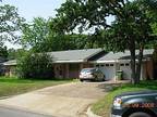 4000 Oaklawn St, Bryan, Tx 77801