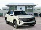 2024 Volkswagen Atlas SE w/Technology