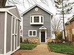 121 N North Shore Dr, Lake Orion, Mi 48362
