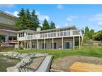 2401 60th Ave SE, Mercer Island - 4 bedrooms