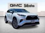 2022 Toyota Highlander Platinum 20230 miles