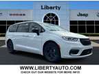 2024 Chrysler Pacifica Hybrid Premium S Appearance Pkg