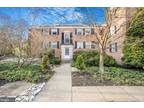 5007 10th St S #2, Arlington, VA 22204
