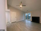 8613 Beekman Pl #13D, Alexandria, VA 22309