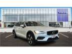 2021 Volvo V60 Cross Country T5 - Cross Country
