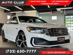 2021 Volkswagen Passat R-Line