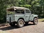 Restomodded 1975 Land Rover 88 Series III 4x4