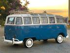 Samba Tribute: Restored 1974 Volkswagen Type 2 Kombi