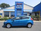 2013 Ford Fiesta SE Hatchback