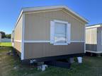 2018 Fleetwood Excellent Condition 2018 Fleetwood 16x72 3/2