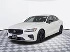 2024 Volvo S60 B5 Plus Black Edition