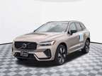 2024 Volvo XC60 Recharge Plug-In Hybrid T8 Plus Dark Theme