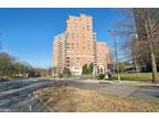 3101 N Hampton Dr #608, Alexandria, VA 22302