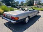 Open-Air Grand Tourer: 1988 Mercedes-Benz 560SL Convertible