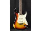 Fender Limited Edition 1964 L-Series Stratocaster Heavy Relic 3-Color Sunburst
