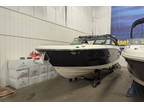 2024 Sea Ray Sundeck 270 Outboard