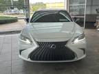 2024 Lexus ES 300h
