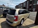 2011 Chrysler Town & Country Touring