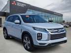 2024 Mitsubishi Outlander Sport ES