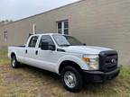 2016 Ford F-250 White, 73K miles