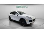 2016 Porsche Cayenne White, 77K miles