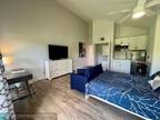 11863 Wimbledon Cir #536, Wellington, FL 33414