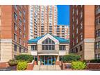 3835 9th St N #704W, Arlington, VA 22203