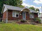 2 Beds 1 Bath 780 Sqft