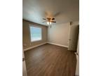 W Oakwood St, Tyler, Condo For Rent