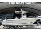 2001 Robalo 2220