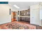 Caulfied Dr, Clayton, Home For Rent
